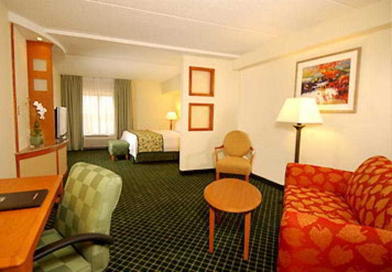 Fairfield Inn And Suites Atlanta Airport South/Sullivan Road College Park Esterno foto
