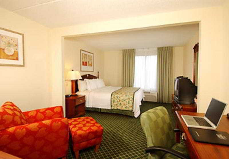 Fairfield Inn And Suites Atlanta Airport South/Sullivan Road College Park Camera foto