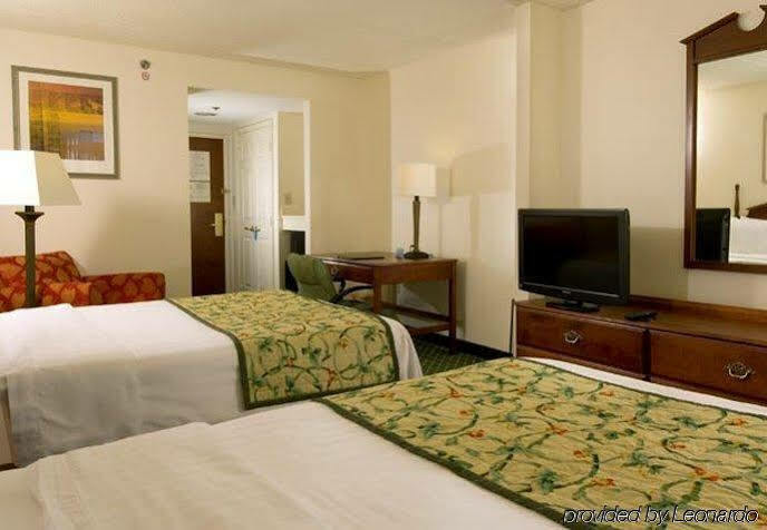 Fairfield Inn And Suites Atlanta Airport South/Sullivan Road College Park Esterno foto
