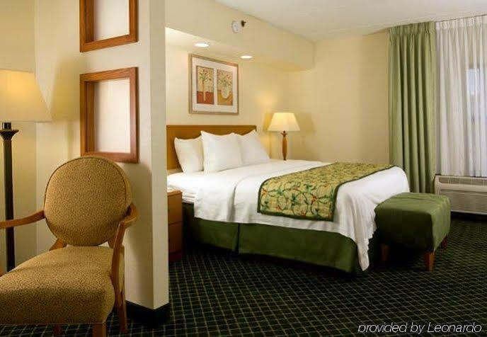 Fairfield Inn And Suites Atlanta Airport South/Sullivan Road College Park Esterno foto